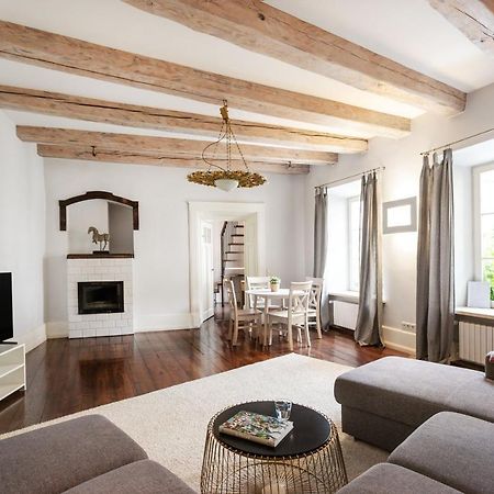 3 Bedroom Duplex Apartment Next To The Gates Of Dawn VNO Exterior foto