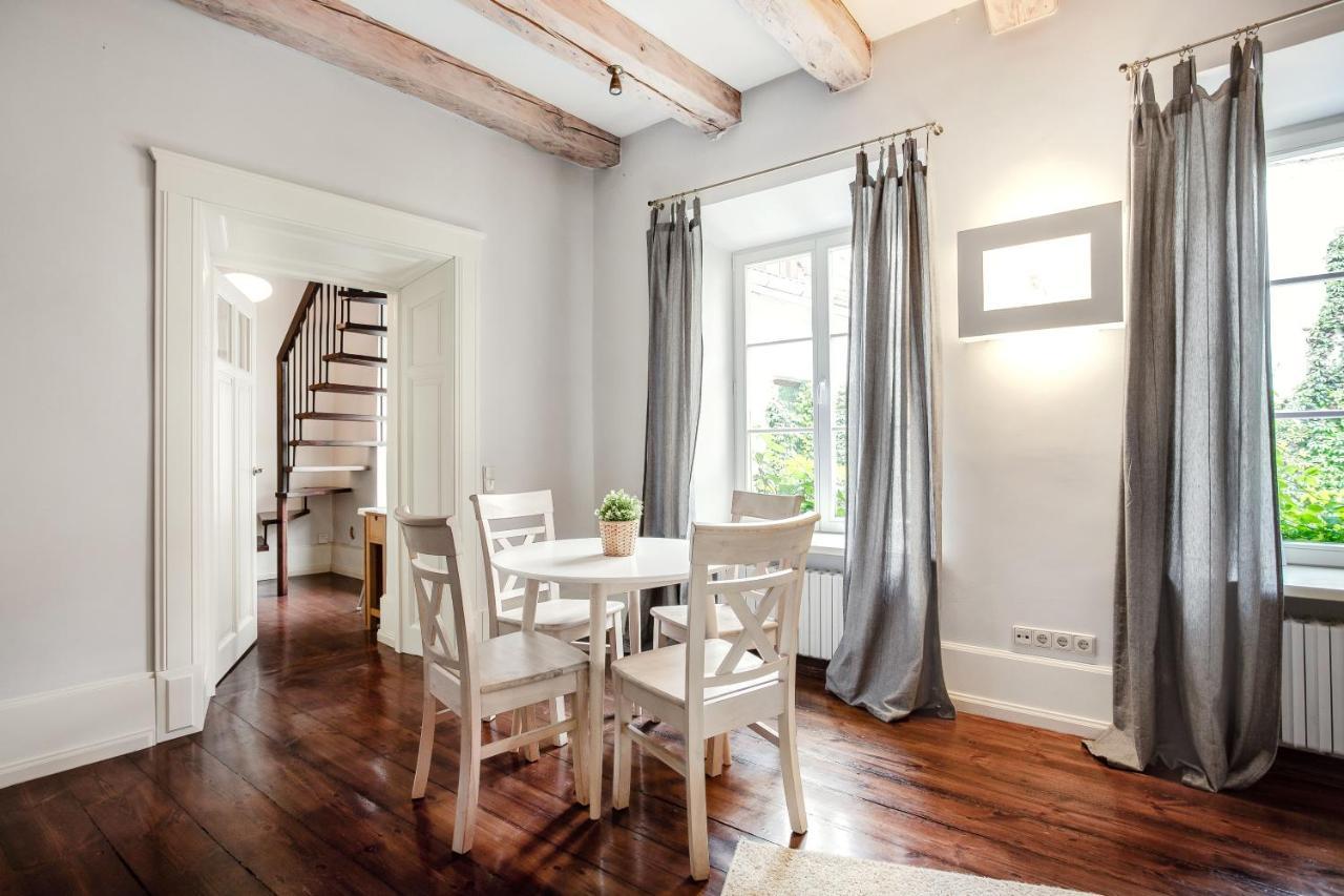 3 Bedroom Duplex Apartment Next To The Gates Of Dawn VNO Exterior foto